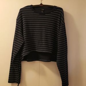 Blue stripped crop top